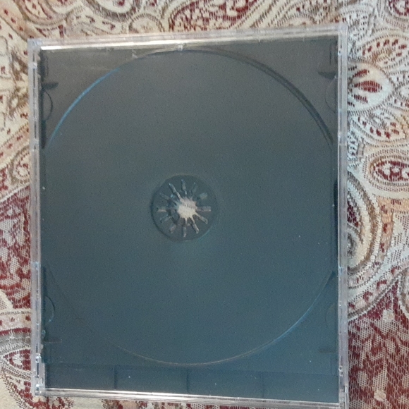 Free with purchase Phillips laser lens cleaner - Picture 3 of 4